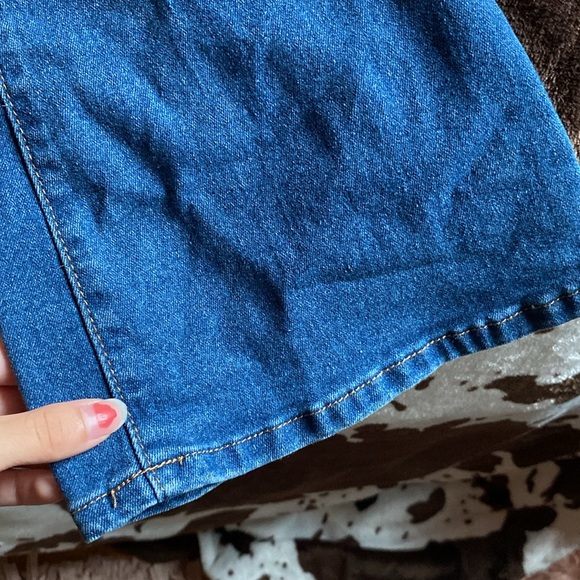 Flared Jeans - Picture 3 of 5